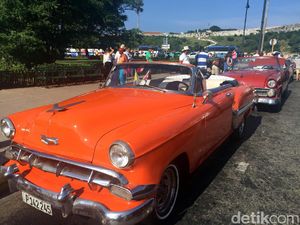 Cara Mobil Klasik Bertahan di Jalanan Kuba, Ganti Mesin sampai Rombak Interior