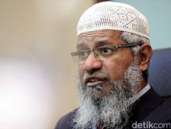 Kembali Diperiksa Polisi Malaysia, Zakir Naik Ditanyai Selama 10 Jam
