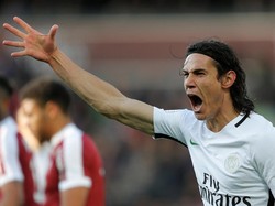 PSG Perpanjang Kontrak Cavani