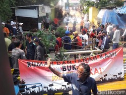 Warga Manggarai Tolak Penggusuran karena Uang Ganti Rugi Kecil