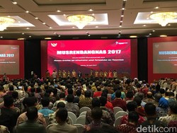 Didampingi Ahok, Jokowi Buka Musrenbang 2017 di Bidakara