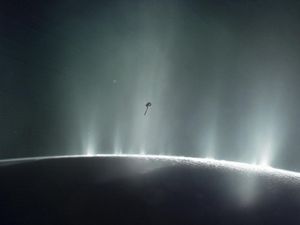 Heboh Tanda Kehidupan Terdeteksi di Bulan Saturnus Heboh Tanda Kehidupan Terdeteksi di Bulan Saturnus