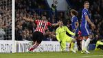 Chelsea Kokohkan Diri di Puncak