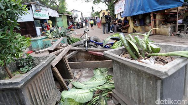 Penggusuran di Manggarai Ditunda