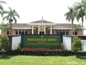 Kejar Waktu, Sidang Pembunuhan Siswa SMA TN Berlangsung Maraton Kejar Waktu, Sidang Pembunuhan Siswa SMA TN Berlangsung Maraton