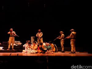 Merayakan 89 Tahun Kelompok Sandiwara Sunda Miss Tjitjih