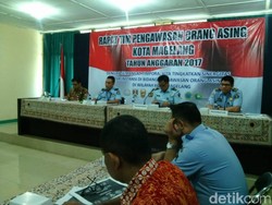 Kantor Imigrasi Wonosobo Deportasi 5 WNA Bermasalah