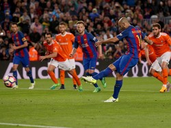 Setelah 319 Pertandingan, Mascherano Akhirnya Sumbang Gol untuk Barca