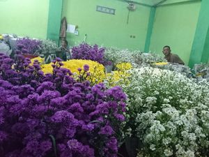 Pedagang Ngarep Order Karangan Bunga Zaman Ahok Terulang