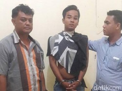 Diteriaki Rampok, Penjambret Dikeroyok Warga setelah Motornya Mogok