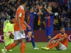 Meme Lucu Gol Mascherano: Dapat Ballon dOr, Sampai Selebrasi a la Messi