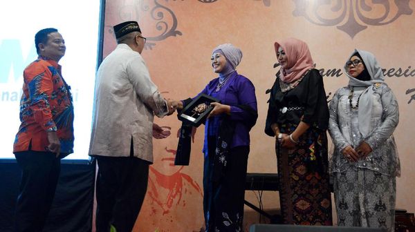 Penghargaan Kartini Masa Kini