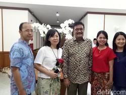 Fadli Zon Sebut Karangan Bunga Pencitraan Murahan, Ini Kata Djarot