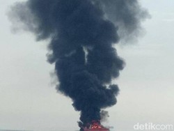 Polisi Masih Periksa Nakhoda Kapal yang Terbakar di Pulau Seribu