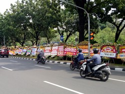 Pemprov: Ada 2.700 Karangan Bunga untuk Ahok-Djarot di Balai Kota