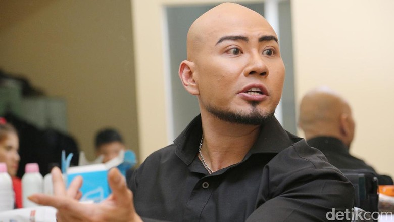 Gokil! Mini Cooper Seharga Hampir Rp 1 M Deddy Corbuzier Ditawar Rp 17 Ribu