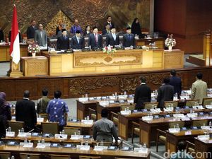 Hak Angket KPK, Agung Laksono: Kalau Tidak Utuh, Kenapa Diterusin?