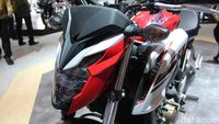 Cantiknya Si Moge Honda CB650F 