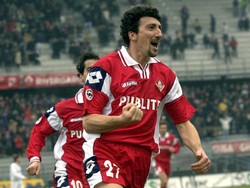 Dario Hubner, Raja Gol yang Gemar Merokok