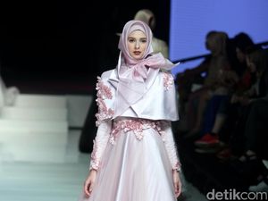 Foto: Koleksi Busana Muslim Kursein Karzai