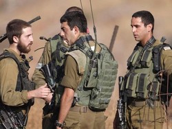 Militer Israel Menembak Jatuh Target di Dataran Tinggi Golan