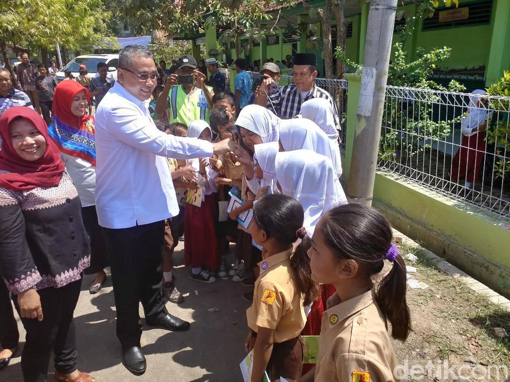 Mendes: Tahun Depan Alokasi Dana Naik, Tiap Desa Bisa Dapat Rp 2 M Mendes: Tahun Depan Alokasi Dana Naik, Tiap Desa Bisa Dapat Rp 2 M
