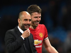 Tentang Percakapan Carrick dan Guardiola Usai Hasil Seri di Etihad