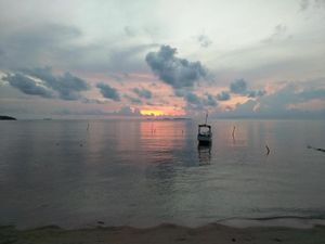 Cuaca Buruk, Pertamina Kesulitan Kirim BBM ke Karimunjawa