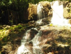 Destinasi Long Weekend yang Beda di Sekitar Labuan Bajo