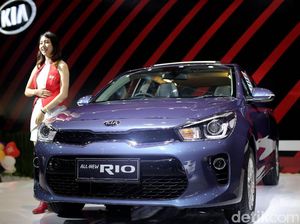 Kia Pilih Sunroof Ketimbang ABS pada Rio, Ini Alasannya