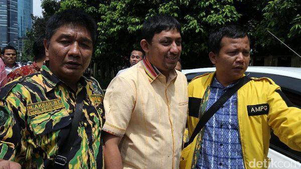 Fahd Diperiksa Sebagai Tersangka Korupsi Alquran