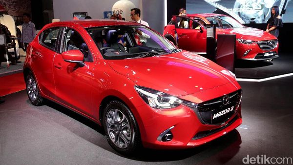 Mazda Ramaikan Ajang IIMS 2017