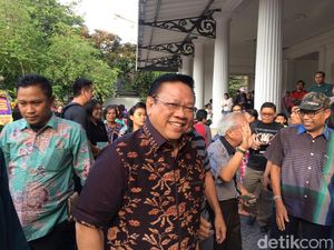 Agung Laksono: Dana Parpol Naik 10 Kali Bukan Hal Baru Agung Laksono: Dana Parpol Naik 10 Kali Bukan Hal Baru