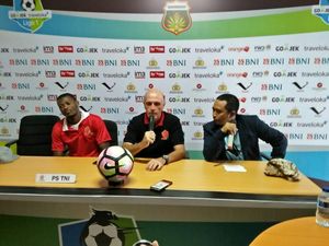 Pelatih PS TNI Secara Khusus Waspadai Tiga Pemain Bhayangkara FC