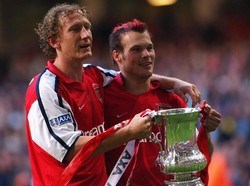 Kisah Ray Parlour Mabuk Bareng Frank Lampard, Kena Hukum Wenger