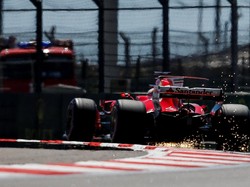 Vettel Tercepat di Sesi Ketiga, Ferrari Sapu Bersih Latihan Bebas