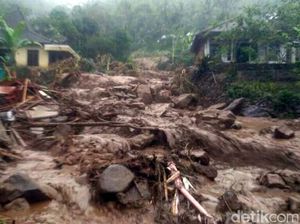 Banjir Bandang Magelang, Ibu Luka Berat, Anak Tewas