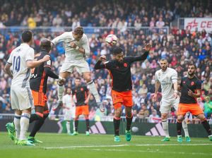 Madrid Kalahkan Valencia 2-1