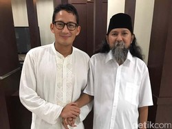 Ketemu Habib Jafar di Semarang, Sandiaga Dibekali Minyak Wangi