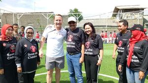 Saat Djarot Goda Legend Arsenal dengan Bahasa Jawa: Mrene Ray