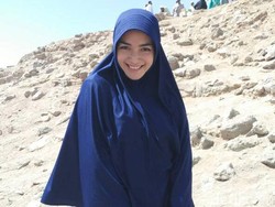 Foto: Berbaju Syari Saat Umrah, Citra Kirana Sering Dikira Gadis Arab