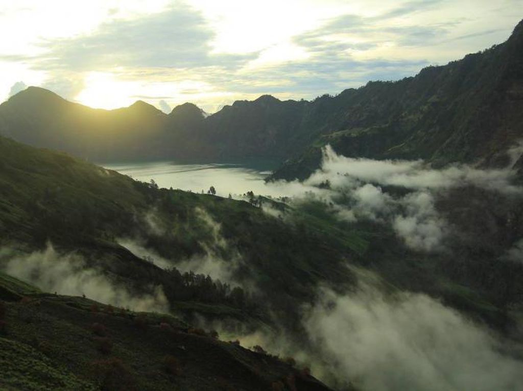 Foto: 13 UNESCO Global Geopark Terbaru, 2 dari Indonesia