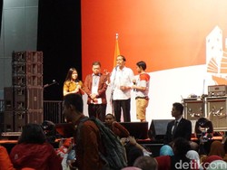 Ada TKI Mengadu Soal KTKLN, Jokowi Langsung Panggil Nusron