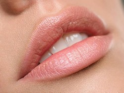 Cara Agar Bibir Lebih Lembut dan Sehat dengan Scrub Alami Gula Pasir