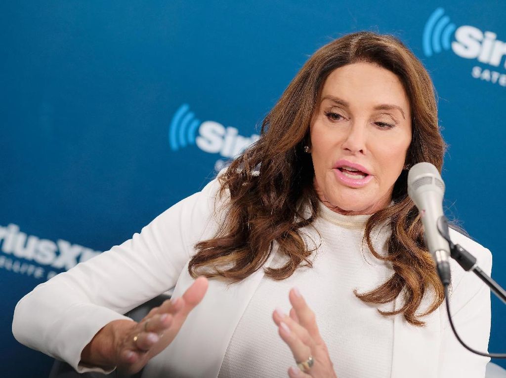 Kediaman Caitlyn Jenner Hancur Terlalap Api Akibat Kebakaran California Kediaman Caitlyn Jenner Hancur Terlalap Api Akibat Kebakaran California