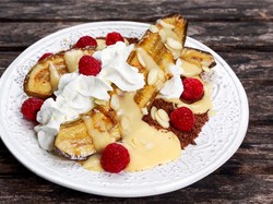 Malam Ini Enaknya Ngemil Pisang Bakar Karamel dengan 4 Cara Ini!