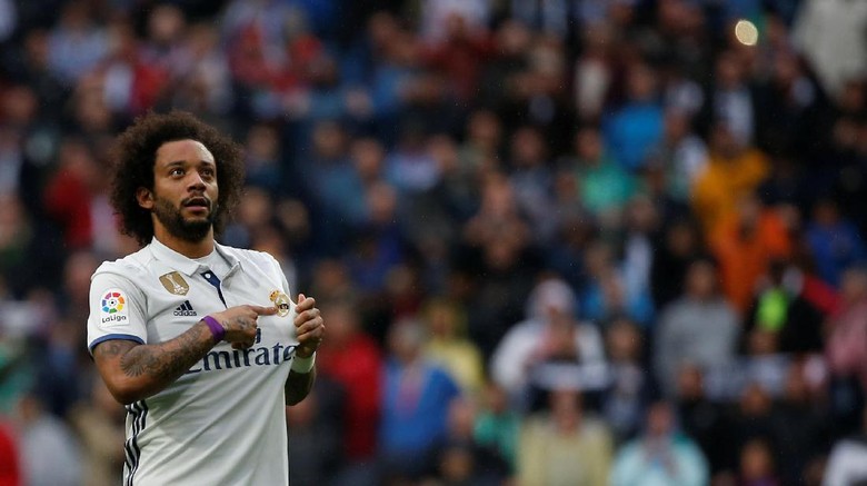 Marcelo Sepakati Kontrak Baru dengan Madrid Marcelo Sepakati Kontrak Baru dengan Madrid