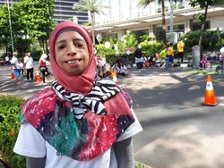 Kisah Lisa, Pengidap Sindrom Langka yang Kini Jadi Guru di Bekasi