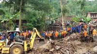 Pencarian Korban Banjir Bandang di Magelang