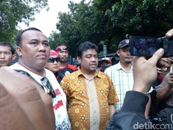 Karangan Bunga Ahok Dibakar, Said Iqbal: Itu untuk Bantu Gubernur